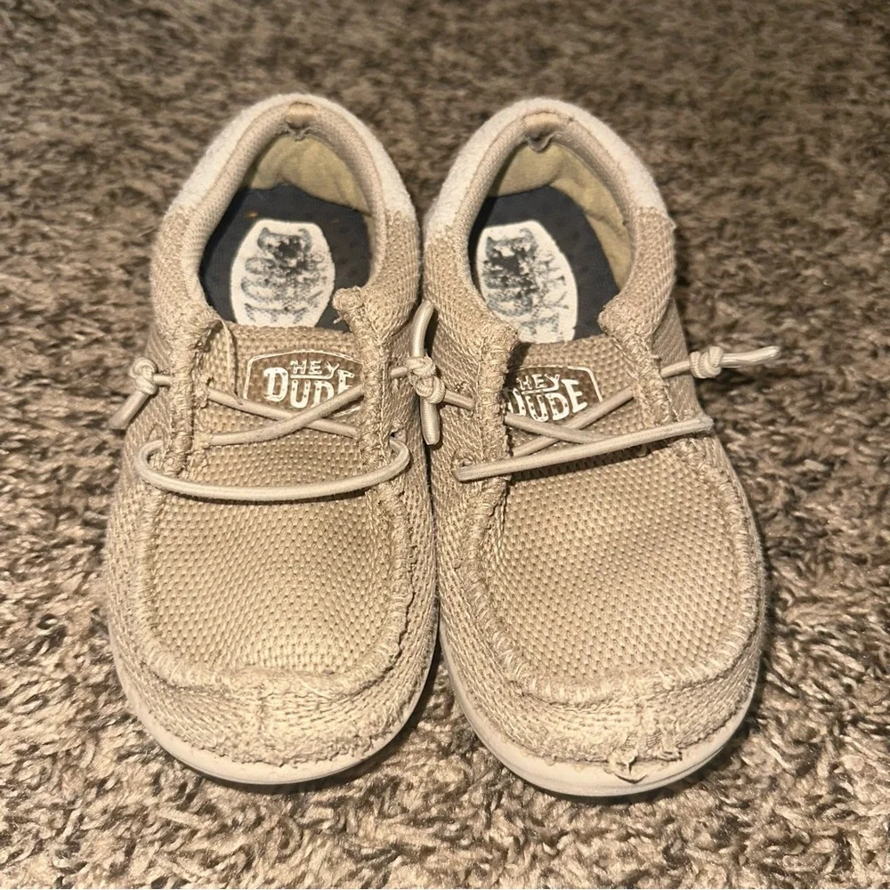 Hey Dude Kids Moccasins in Beige
